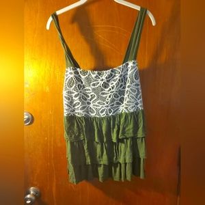 Green and White Lace Tank